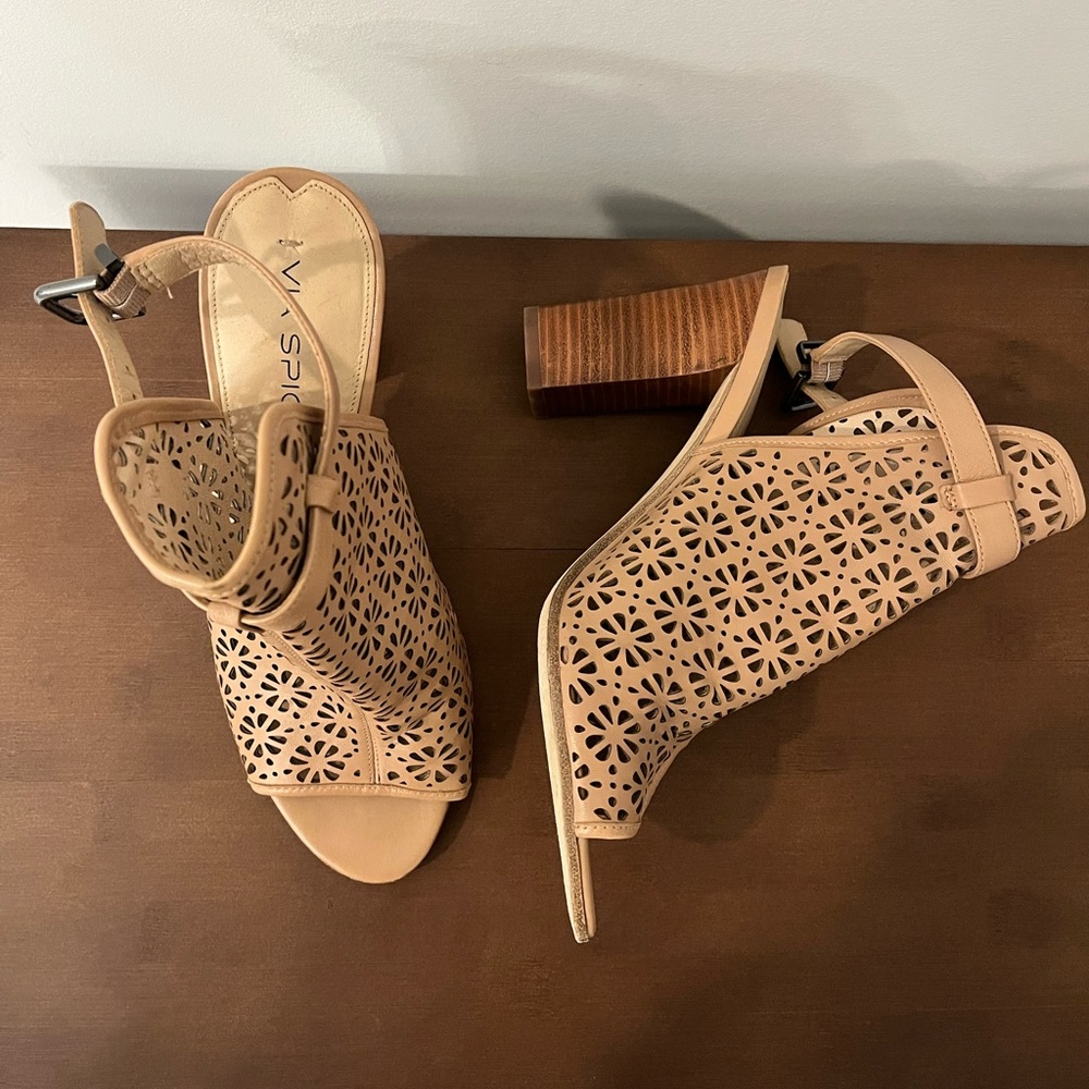 Via Spiga Beige Sandal Heels